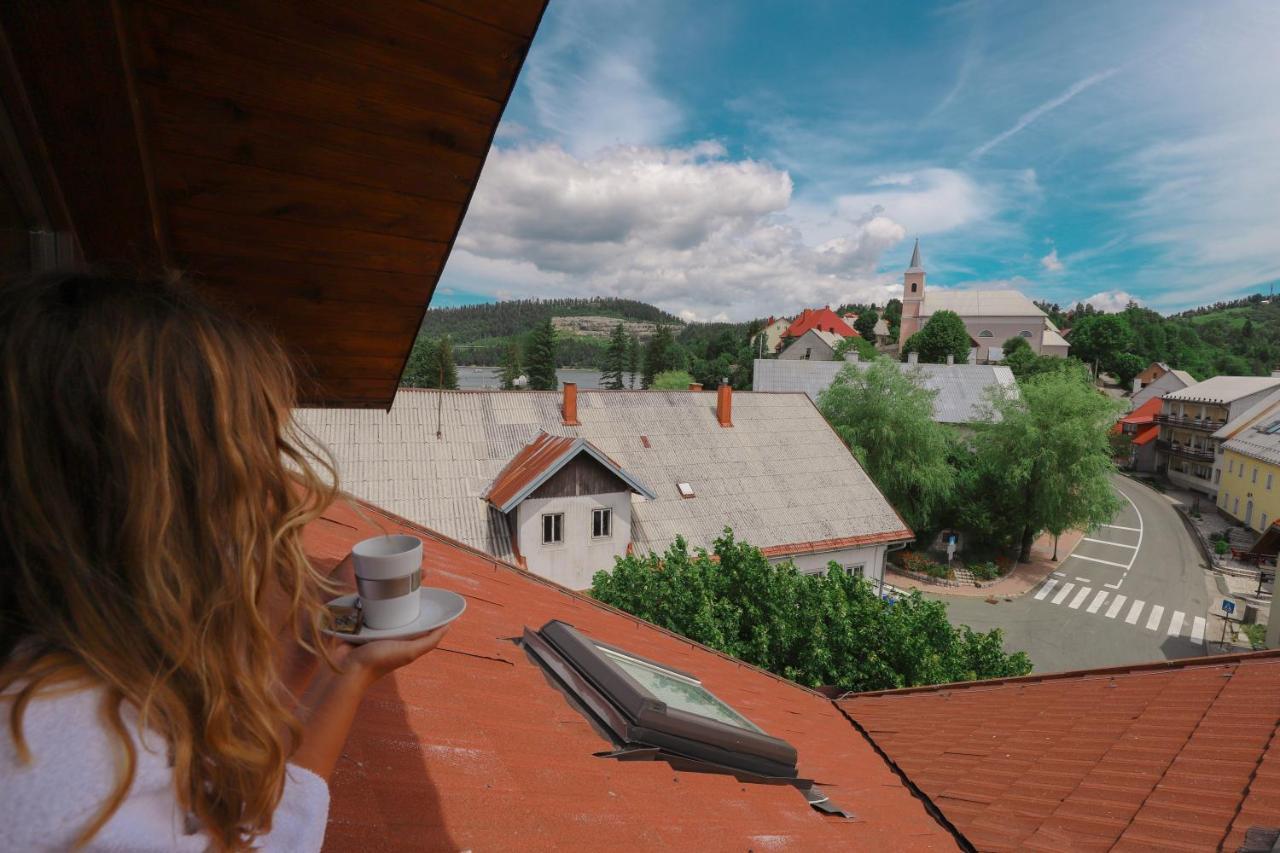 Hotel Bitoraj Fužine Buitenkant foto