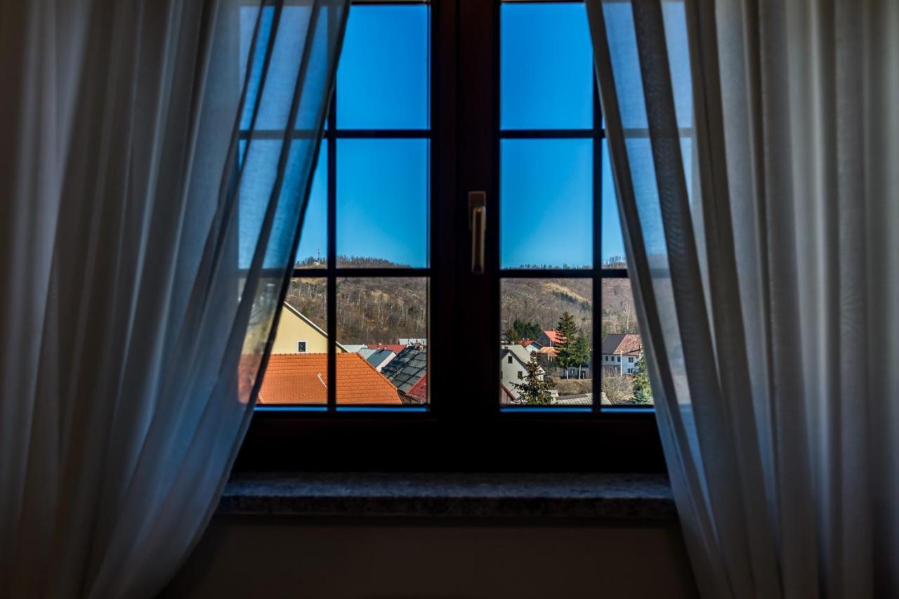 Hotel Bitoraj Fužine Buitenkant foto