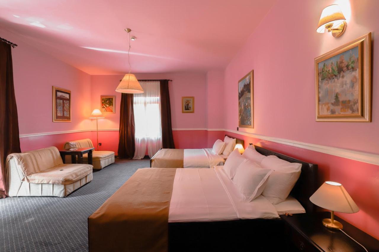 Hotel Bitoraj Fužine Buitenkant foto