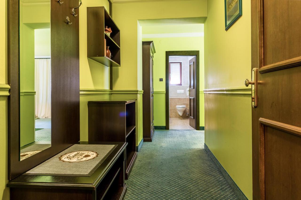 Hotel Bitoraj Fužine Buitenkant foto